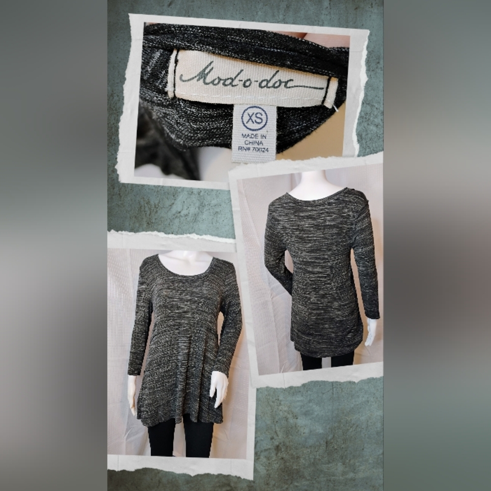 Mod-O-Doc Black and Gray Knit Tunic Top